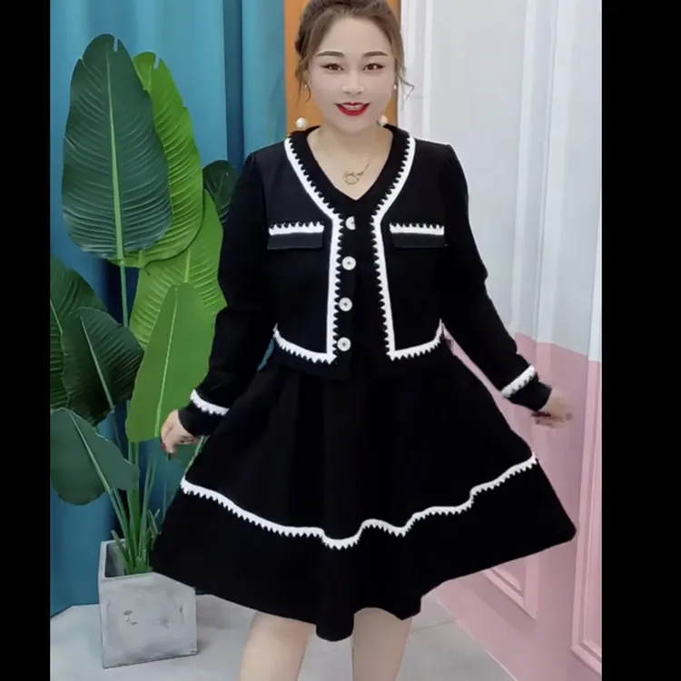 胖佳人大码女装时尚显瘦遮肉甜美减龄秋小香风外套背心连衣裙035