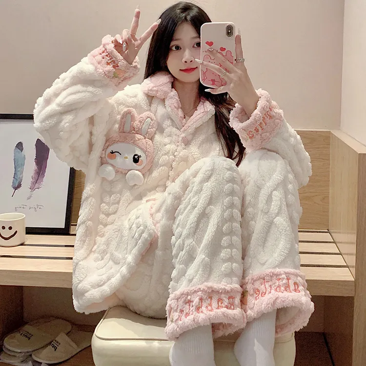 秋冬睡衣女款珊瑚绒长袖卡通加厚加绒款法兰绒保暖冬天家居服套装