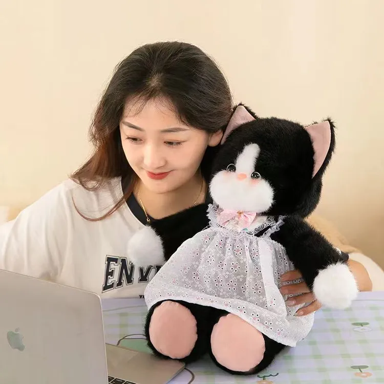 可爱猫咪玩偶跑步小猫毛绒玩具布娃娃睡觉抱枕女孩生日礼物送女生