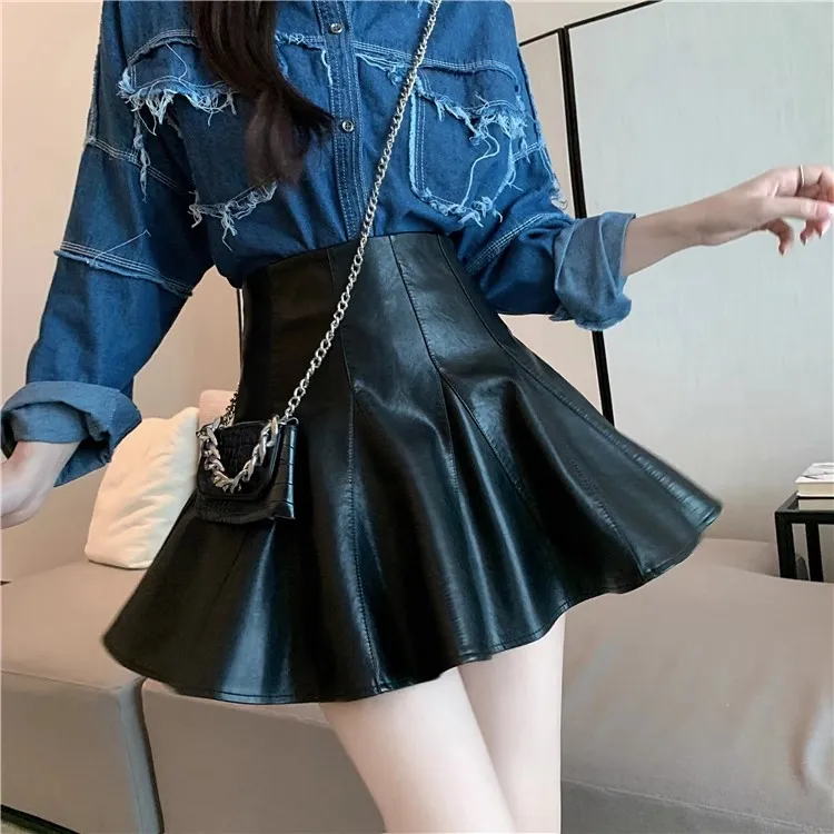 黑色辣妹百褶皮裙半身裙女2025春秋新款时尚短裙高腰显瘦a字伞裙