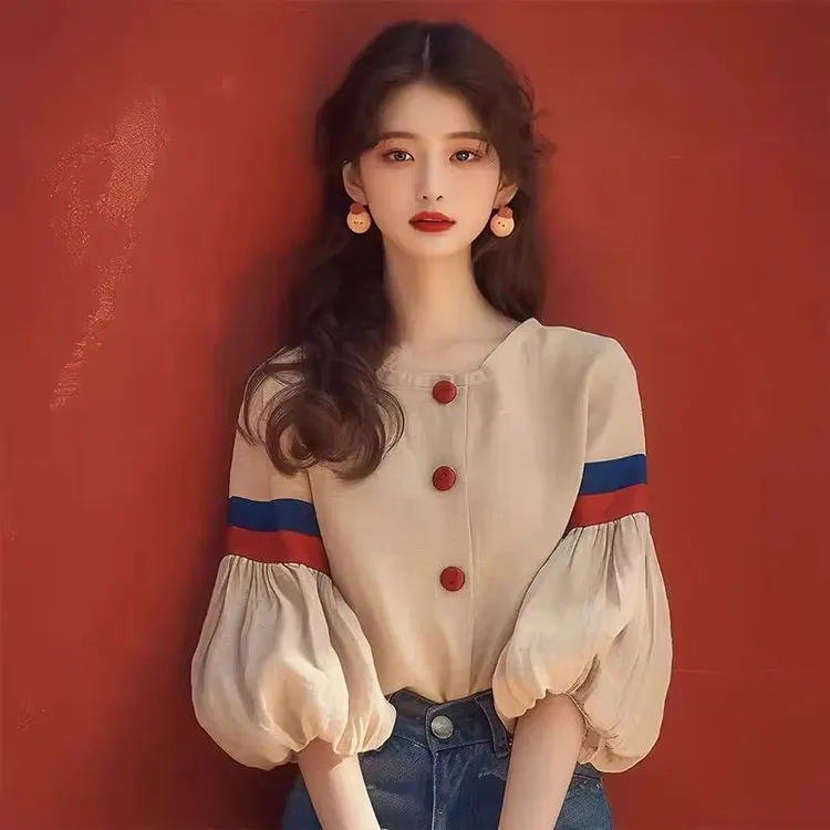 2024早秋新款法式小众设计感独特超好看洋气减龄杏色灯笼袖衬衫女