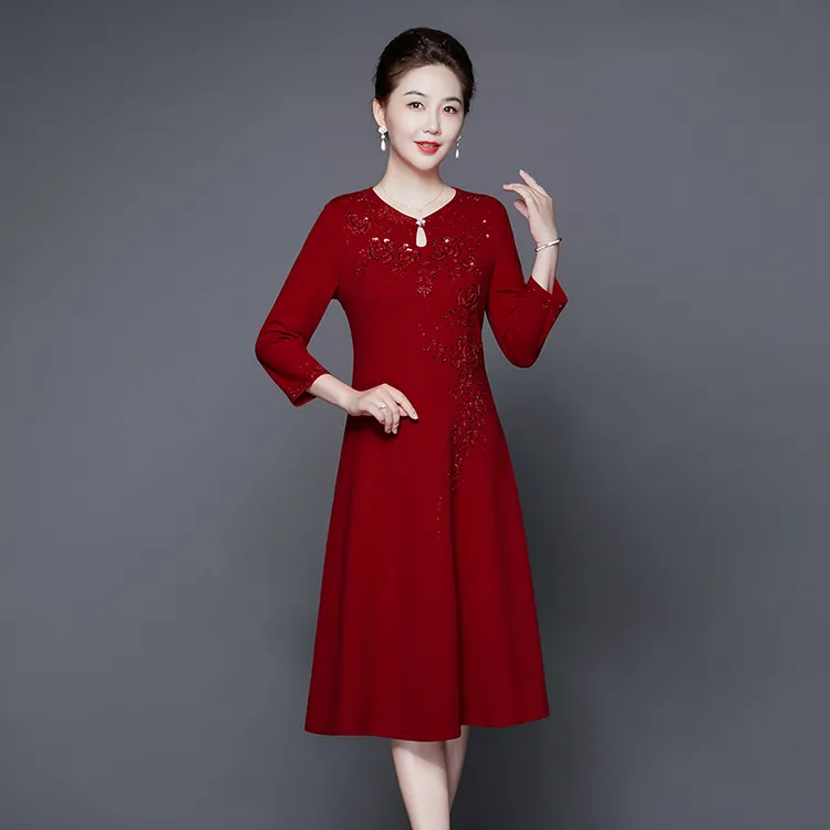 春秋女结婚妈妈装高档绣花弹力婚宴礼服喜婆婆喜服婚礼旗袍连衣裙