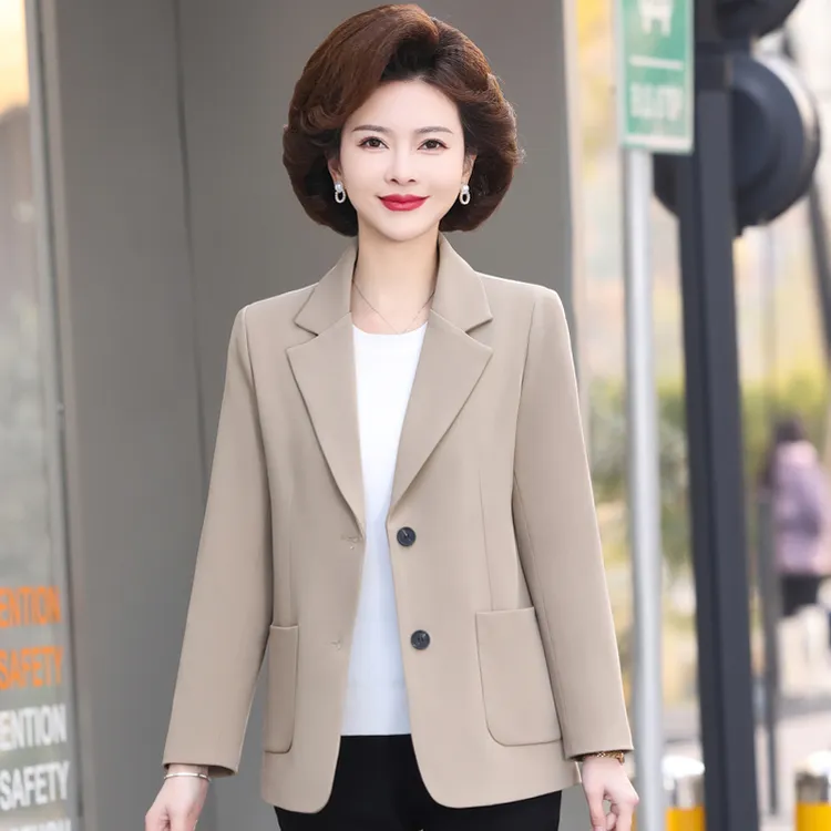 妈妈秋装西服外套女中年妇女短款纯色上衣中老年女春秋薄款小西装