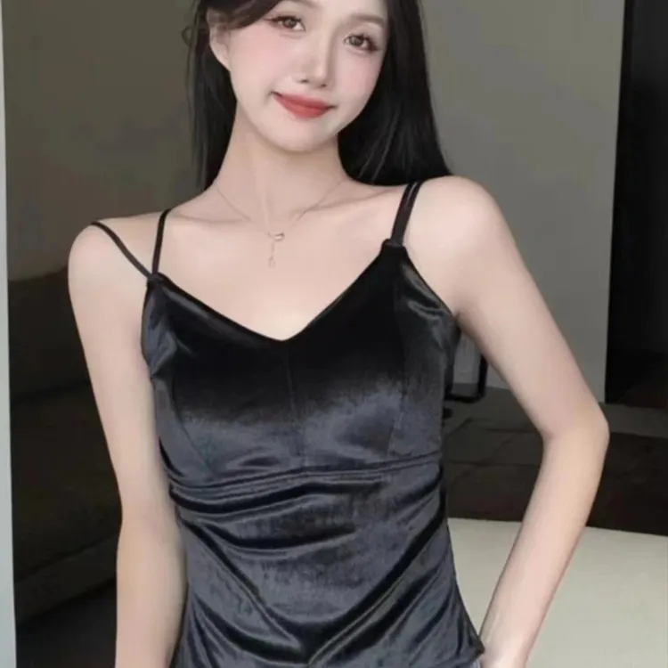 2021黑色丝绒吊带背心女内搭秋季蕾丝美背内衣带胸垫性感打底紧身