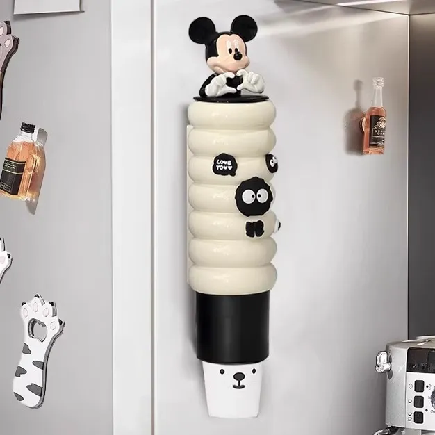 吉祥草一次性杯子收纳置物架免打孔壁挂式纸杯架高级感水杯取杯器