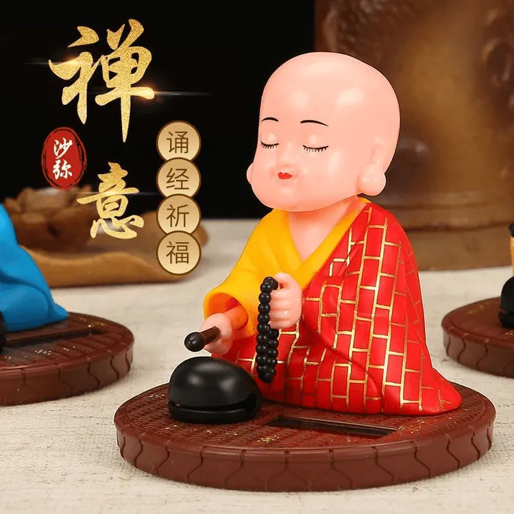 汽车载居家新款太阳能小和尚小沙弥摆件个性创意客厅自动敲木鱼圆