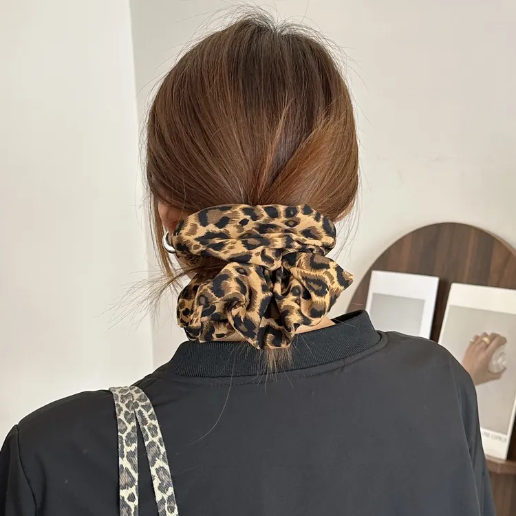 个性百搭豹纹大肠发圈千禧辣妹低马尾扎发皮筋头绳发圈大肠韩系