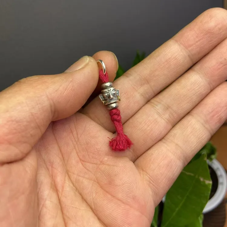 925银银制品 S925银三星堆侧挂文玩配饰简约灵动百搭纯手工精美