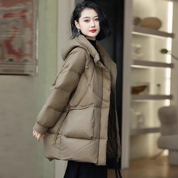 平湖羽绒服女款爆款2025新款正品宽松韩版加厚百搭中长款连帽外套