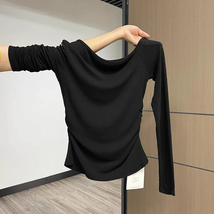 黑色斜肩性感纯欲露肩长袖T恤女早秋新款设计感紧身显瘦打底上衣