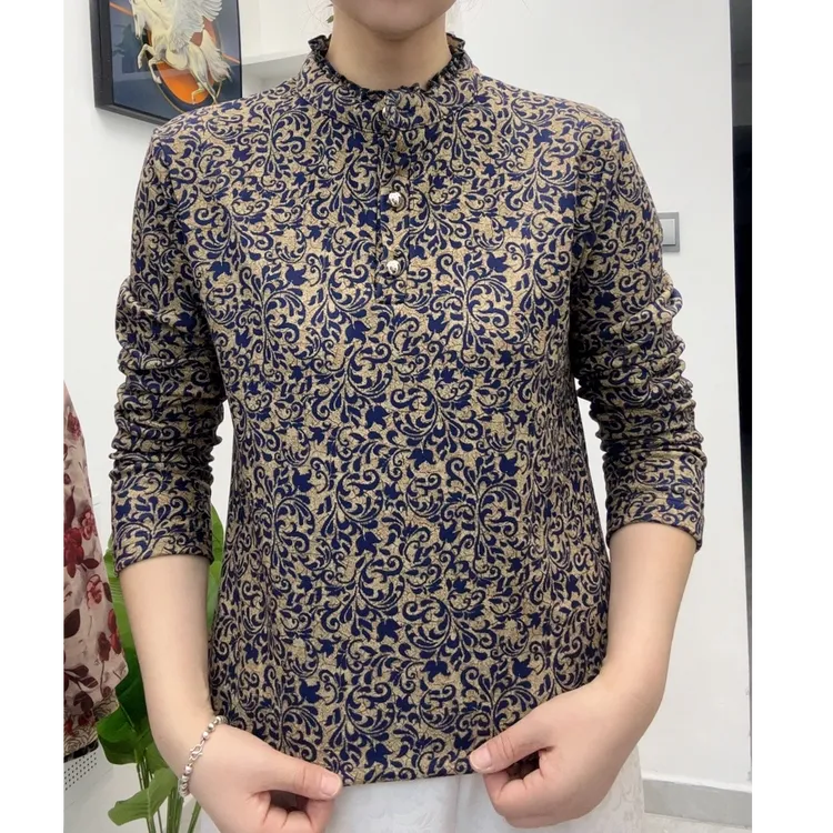 秋冬季新款加绒一体绒中老年女士小衫妈妈上衣百搭洋气显瘦上衣