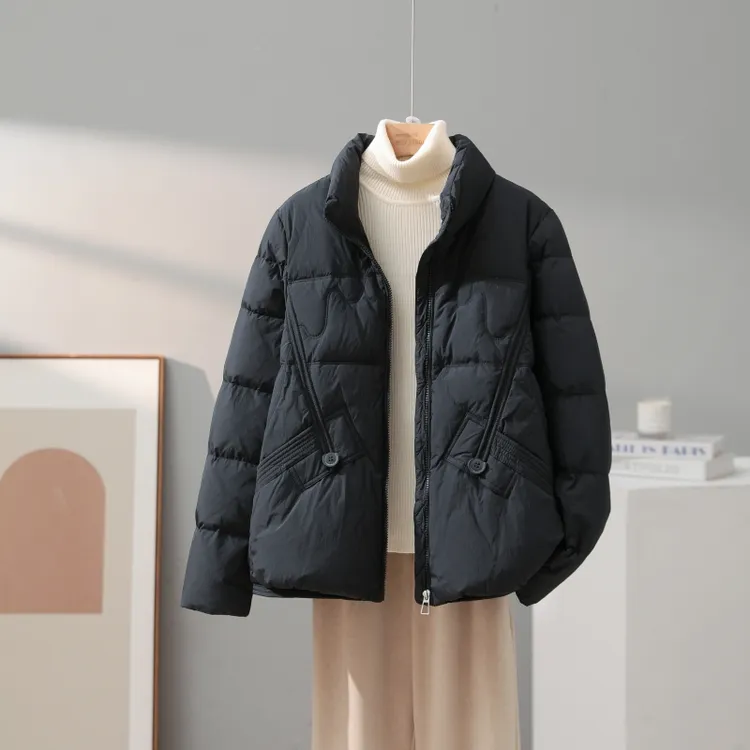 白鸭绒羽绒服女短款2025年冬季新款时尚气质小个子显瘦保暖外套潮