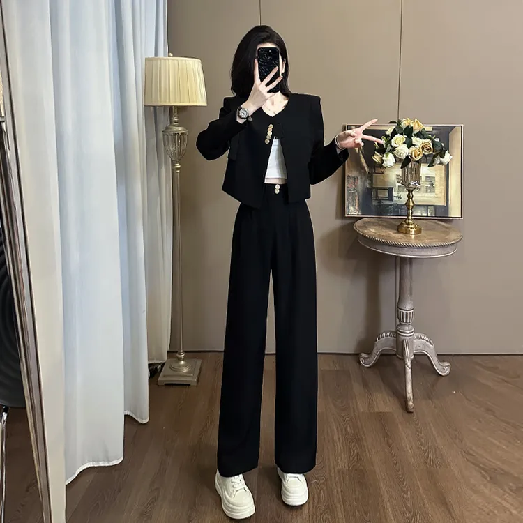 高级感时尚套装女秋冬显瘦减龄气质韩系休闲职业西装阔腿裤两件套