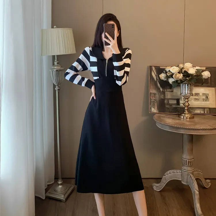 赫本风黑色条纹长袖连衣裙女秋季收腰显瘦气质高级感长款打底裙子