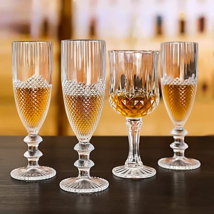 水晶高脚杯ins风玻璃杯家用轻奢调酒杯鸡尾酒杯红酒杯家用白酒杯