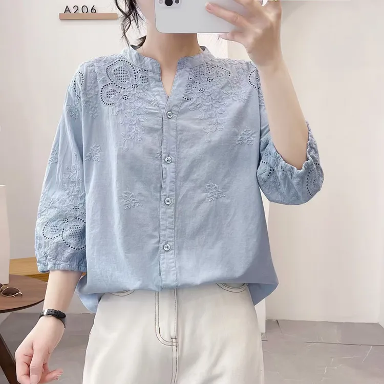 森系风镂空刺绣小V领衬衫女文艺宽松百搭七分袖上衣纯棉夏季衬衣
