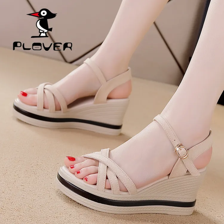 品牌特价断码百搭坡跟凉鞋女一字扣带轻便防滑软底小个子增高凉鞋
