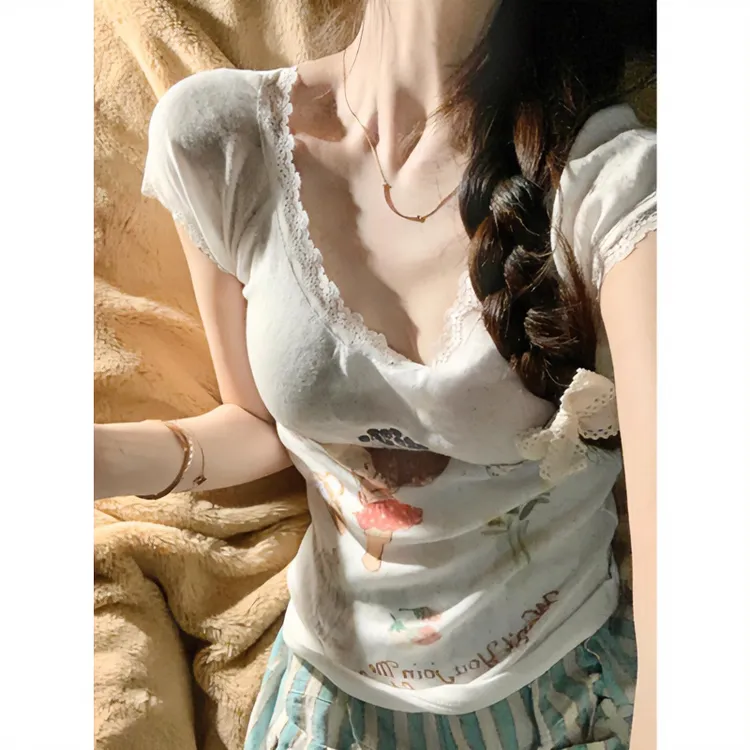 甜美少女感u领蕾丝花边短袖t恤女夏季bm风纯欲修身显瘦短款上衣潮