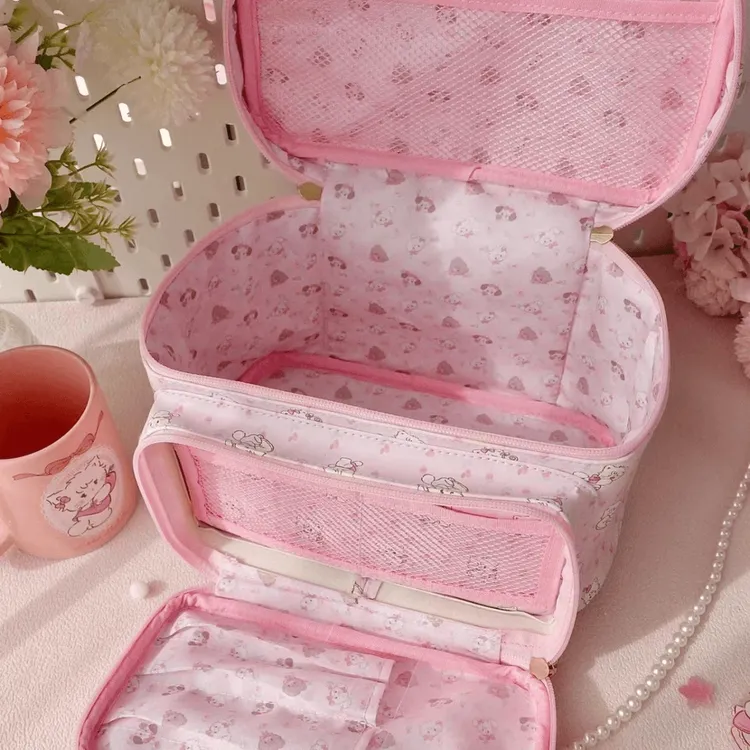 2025新款化妆包收纳包大容量小动物方形手提手拿包外出旅游洗漱包