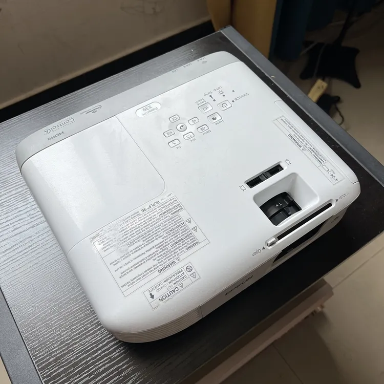 X39/107/108/970高亮投影机教学培训家用观影办公白天投高亮灯泡