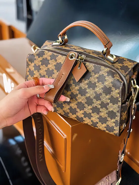 【醉牛】小众可可西里时尚潮流女士单肩包波士顿枕头包百搭斜跨女包