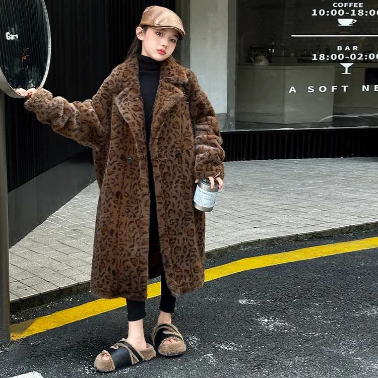 女童冬季豹纹毛毛衣加绒大衣2025新款韩版大童加厚洋气中长款外套