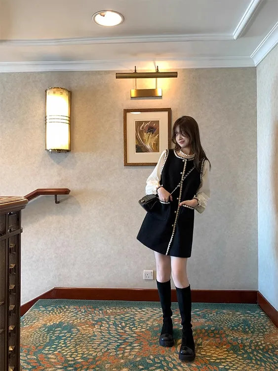 黑色衬衫小香风马甲气质连衣裙女初春裙子套装两件套