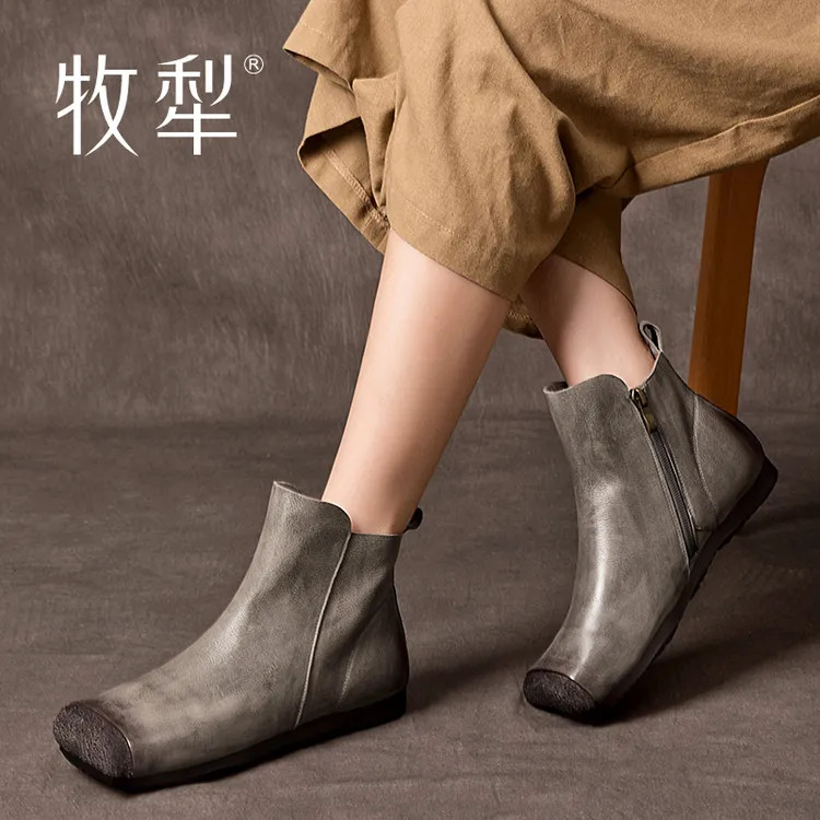 牧犁秋季新款方头平底复古牛皮女鞋防滑轻便舒适百搭文艺女短筒靴