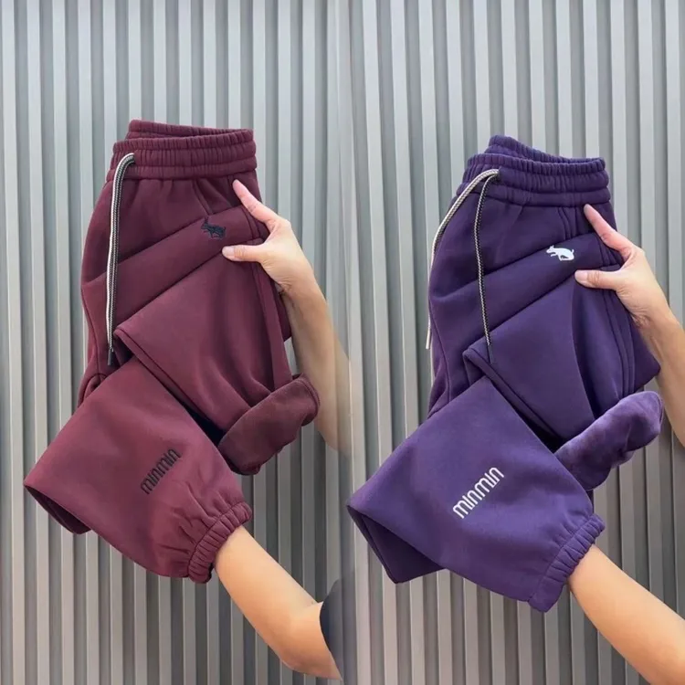 冬季新款加绒刺绣束脚高腰运动宽松时尚加厚休闲哈伦裤女安可拉红