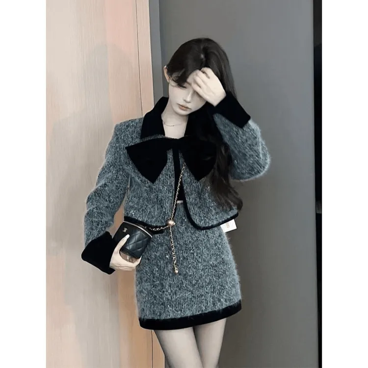 2025秋新款甜辣小香风套装女高级感小个子毛绒短外套半身裙两件套