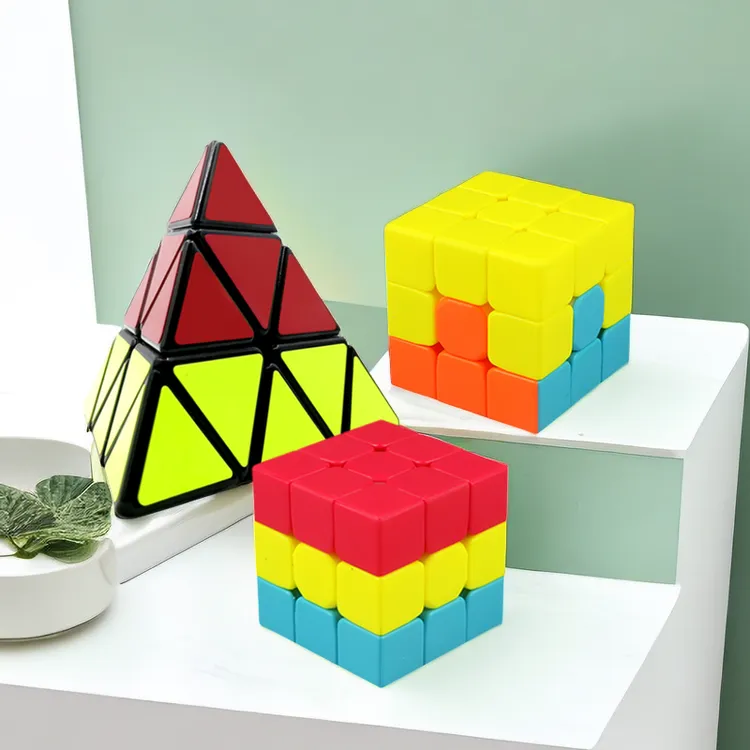 幼儿园火山魔方三明治汉堡凹凸独角兽枫叶儿童益智魔方蓝色玩具