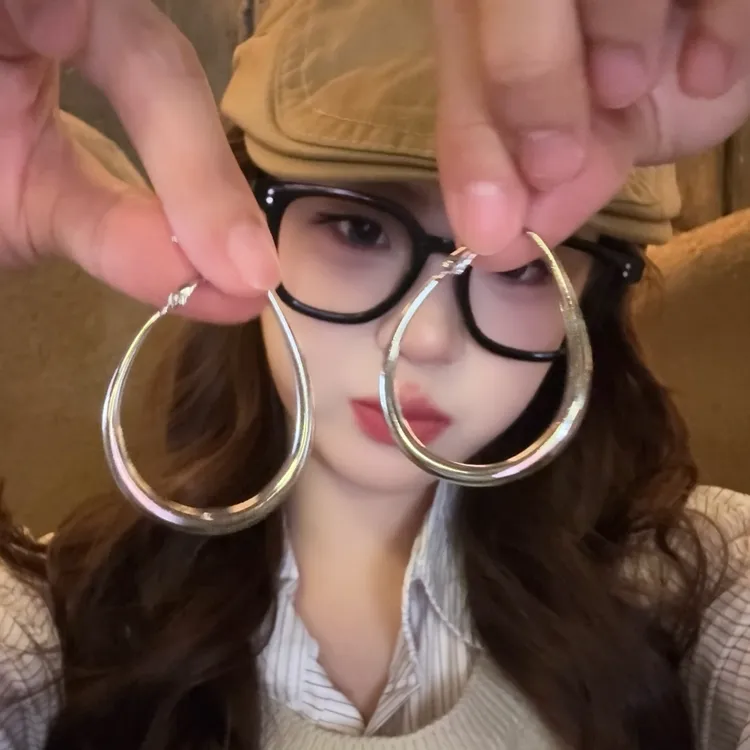 合金耳饰 素圈耳环女2024年新款爆款圆圈耳钉复古气质夏天耳饰商品图