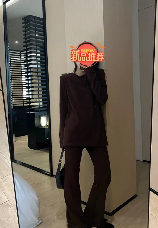 洋小闹【清纯初恋】长袖微喇休闲百搭阔腿宽松纯色圆领秋季简约