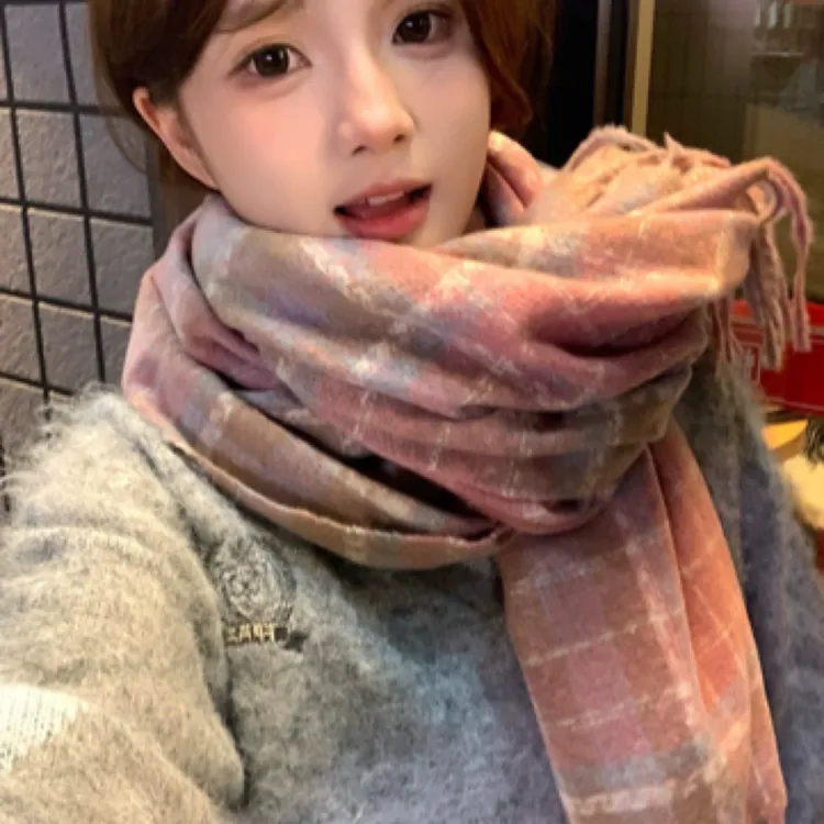 围巾女冬季2024新款韩系格子流苏披肩百搭学生情侣保暖氛围感围脖