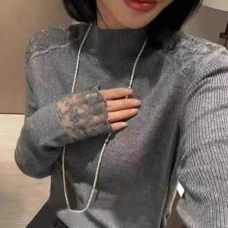 高级感蕾丝拼接2026新款立领套头设计感洋气针织衫长袖上衣女