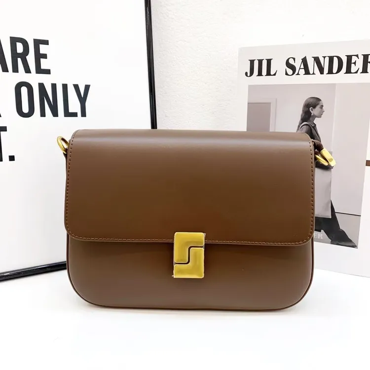 时尚休闲小方包女士单肩斜挎包简约百搭包