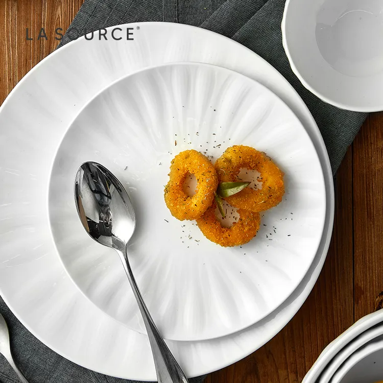 金盏花系列创意浮雕面碗汤碗家用简约白色精致陶瓷餐具米饭碗菜盘