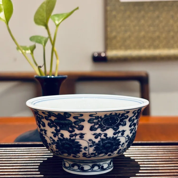 成艺青花八宝图陶瓷大茶碗主人杯大茶杯青花瓷高端茶器大号主人杯