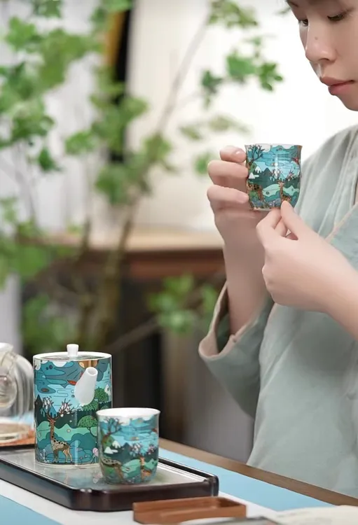 成艺绿野仙踪直身壶3入茶杯生日礼物手绘陶瓷杯带盖咖啡杯小清新