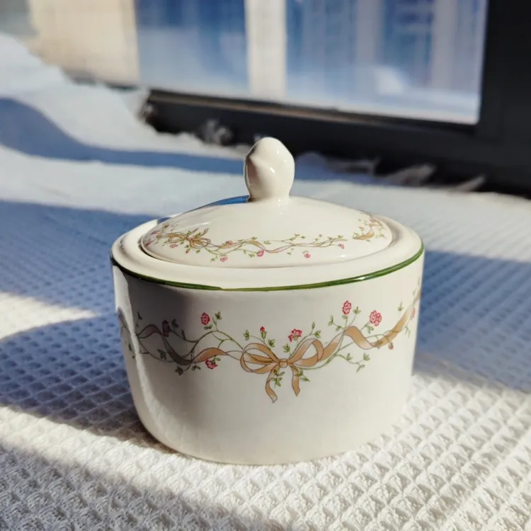 woodsons威基伍德子公司蝴蝶结图案复古椭圆异形糖罐容量280毫升