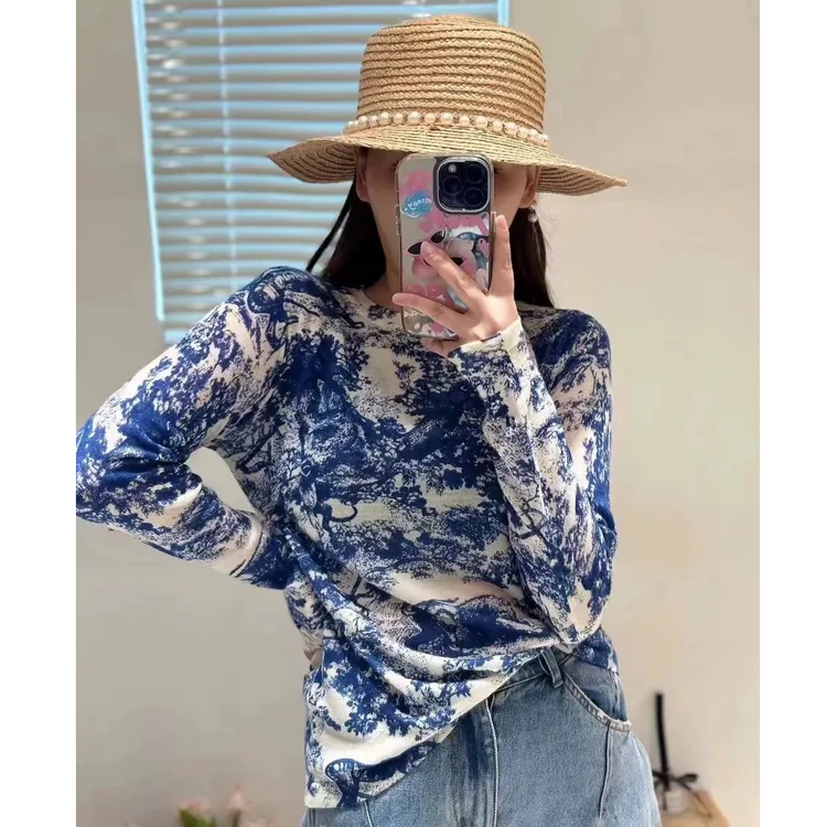 A607新款青花瓷减龄高级感长袖上衣印花百搭气质上衣时尚外穿休闲