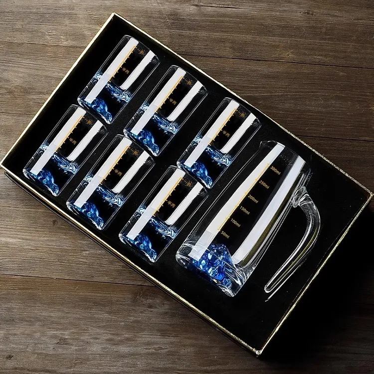 二两蓝山白酒杯家用创意家用酒具水晶玻璃分酒器刻度轻奢小子弹杯