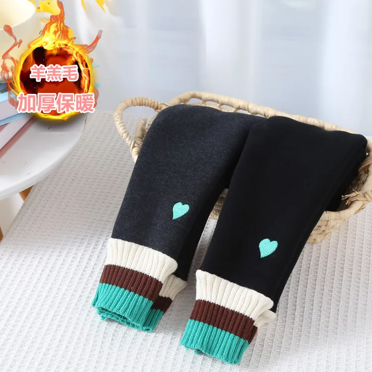 女童加绒加厚秋冬季打底裤洋气一体羊羔绒时髦外穿小童女宝宝加厚