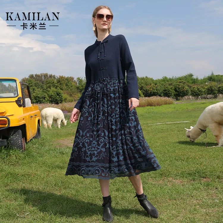 卡米兰2024秋冬新款新中式复古时尚中长款印花连衣裙