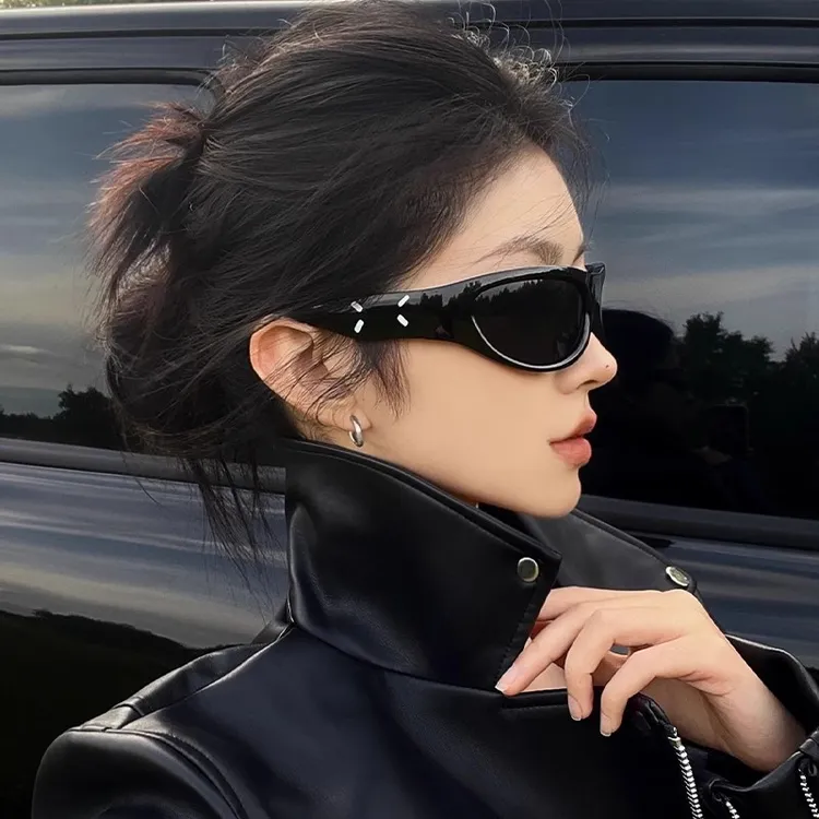 jennie同款三角形街拍级辣妹风百搭防紫外线太阳镜男士凹造型