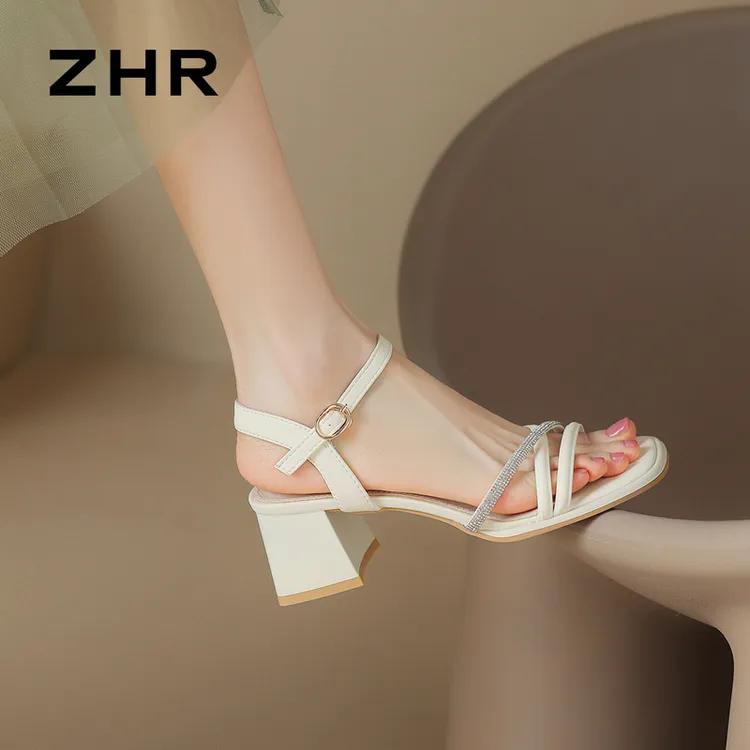 ZHR/则则凉鞋女夏季爆款水钻仙女风外穿精致配裙子露趾百搭凉鞋