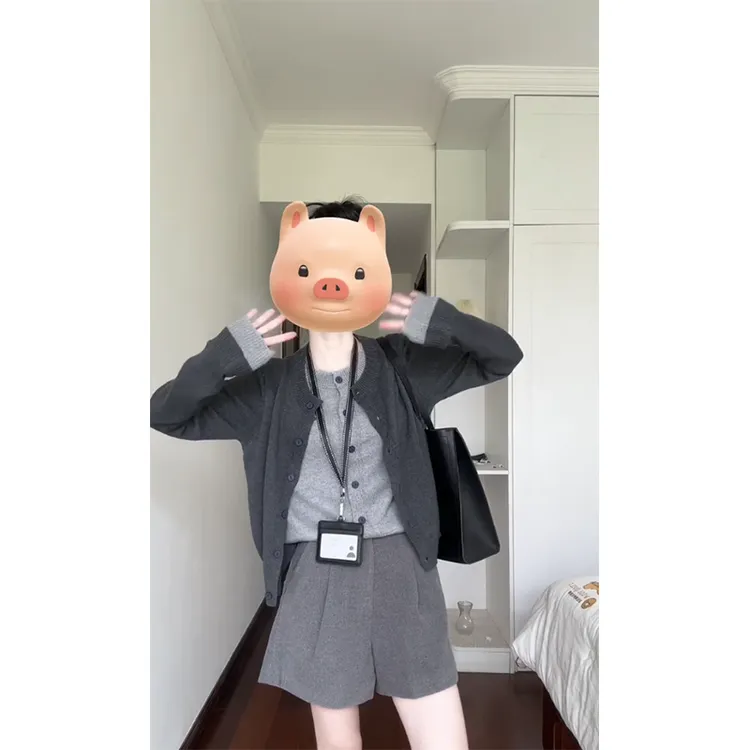 时尚穿搭女秋季假两件长袖拼接撞色小众韩版休闲上衣气质百搭短裤