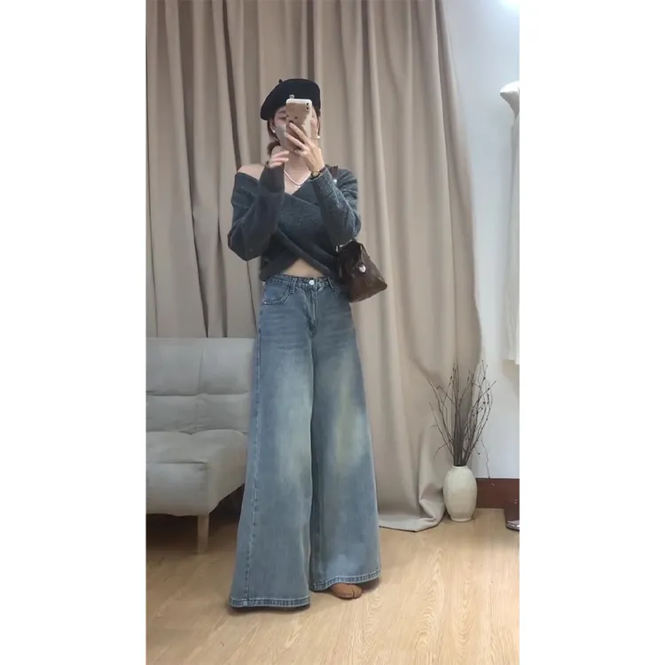 2024秋季v领毛衣针织衫上衣做旧蓝色阔腿牛仔裤直筒拖地裤长裤子