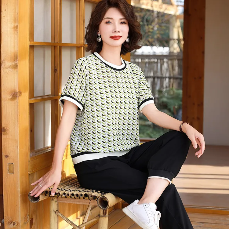 阔太太洋气衣服装妈妈装夏装短袖T恤中年女装中老年休闲运动套装