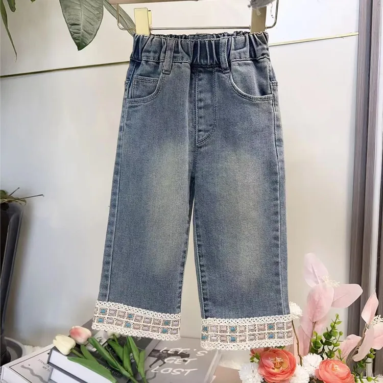 女童阔腿牛仔裤洋气2024春装新款女宝宝碎花直筒裤儿童休闲裤外穿